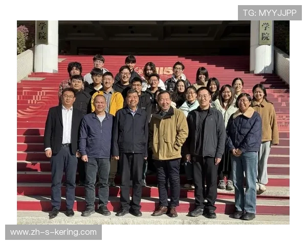 《电竞产业发展现状与未来趋势分析：机遇、挑战与创新之路》