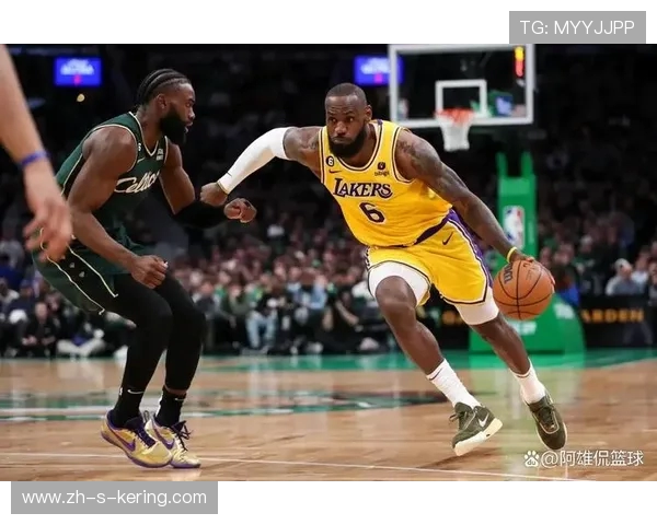 勒布朗·詹姆斯：从篮球天才到全球体育传奇的成长轨迹与影响力分析