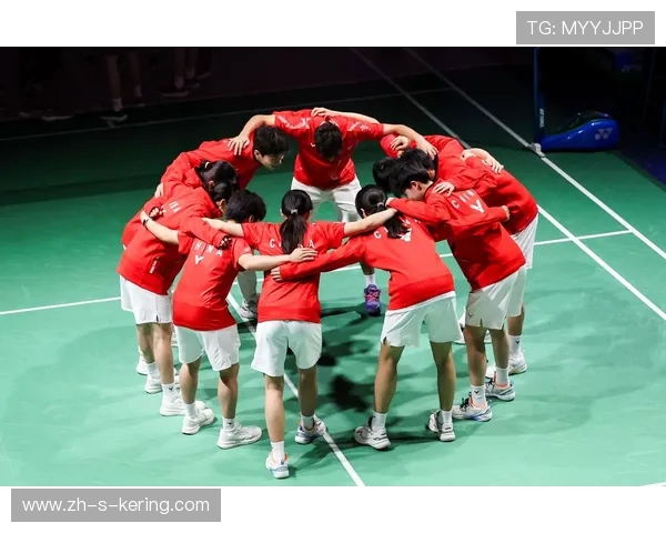 杭州羽毛球队团队协作引发热议球员间配合与个人表现的争论