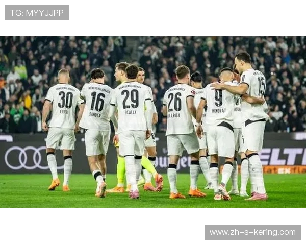 尤文图斯与罗马激战正酣 谁能在这场巅峰对决中笑到最后 尤文图斯与罗马激战正酣 谁能在这场巅峰对决中笑到最后