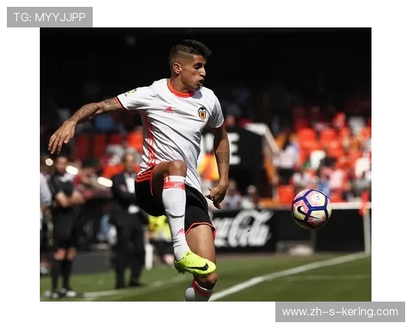 坎塞洛在足球场上的华丽转身与未来发展潜力分析